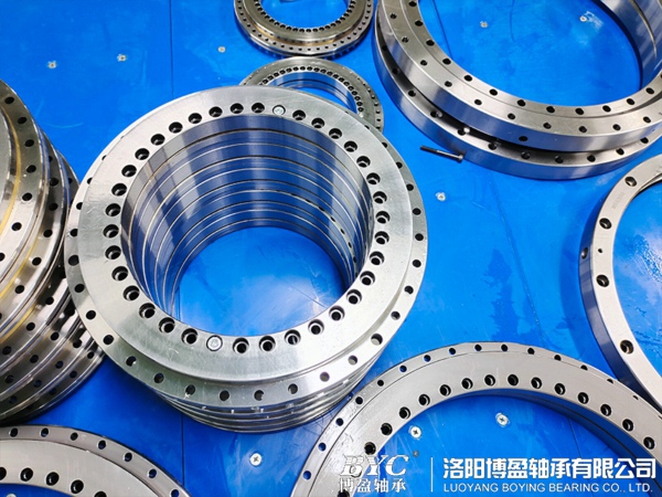 1628817883731475.jpg 交叉滾子軸承生產(chǎn).jpg